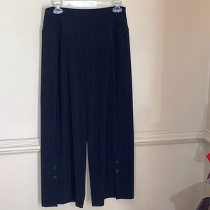 Simplicity Black Wide-Leg Cropped Pants